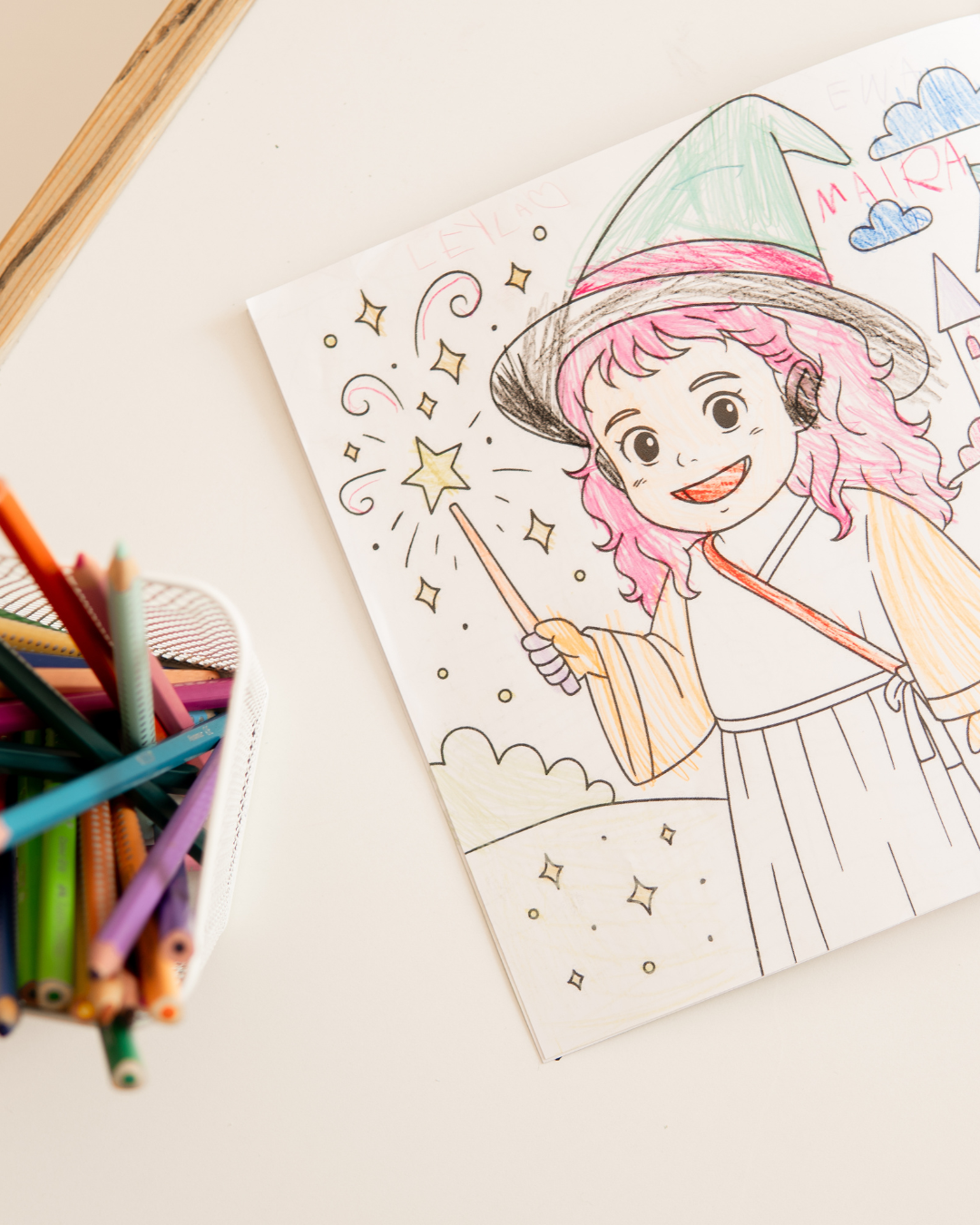 Lalabook — Dein personalisiertes Malbuch